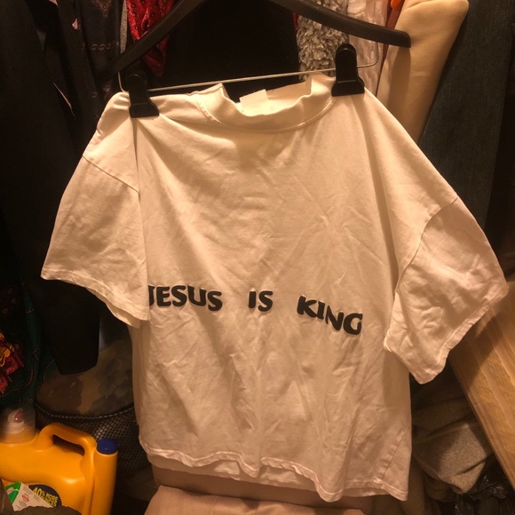 JESUS IS KING TEE - Picture 2 of 4